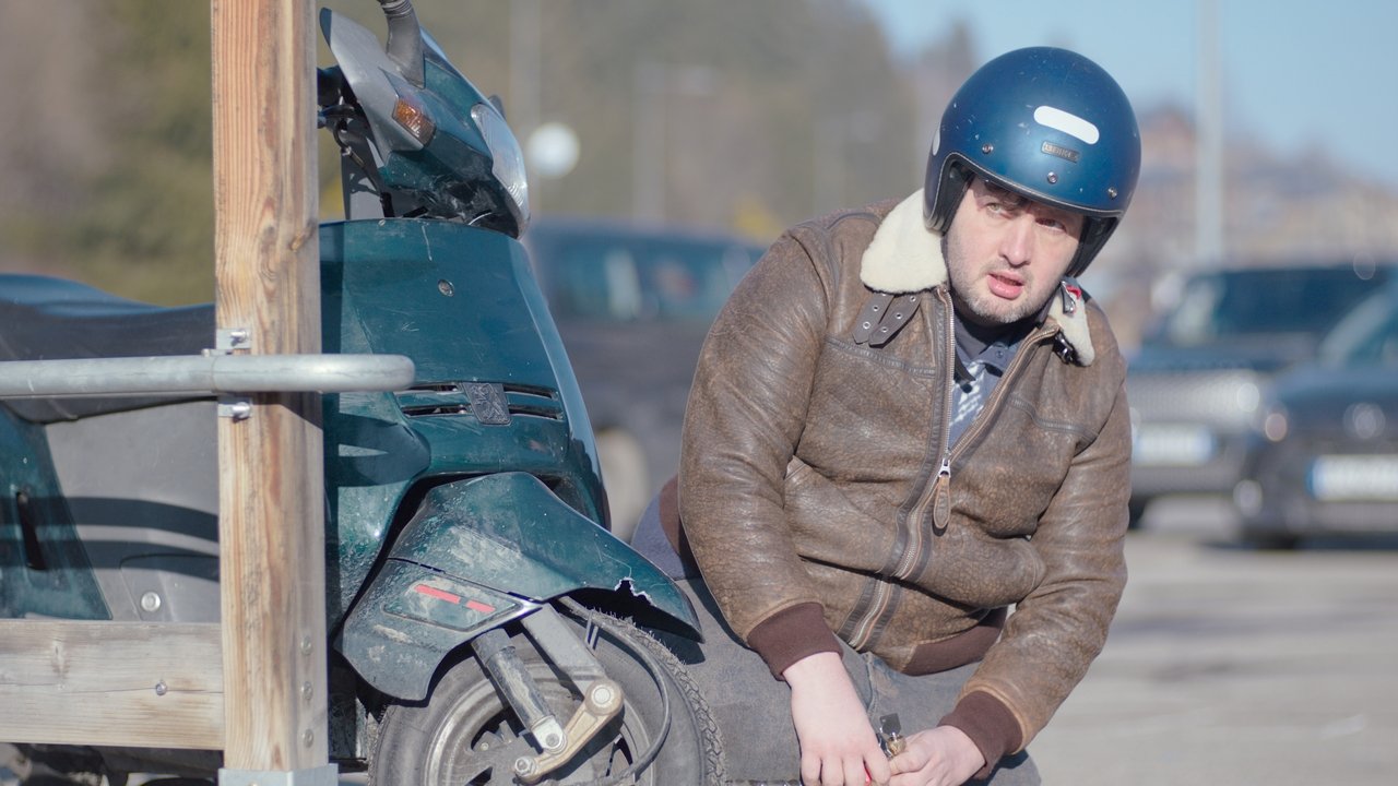The Piano Accident Movie Screenshot 4