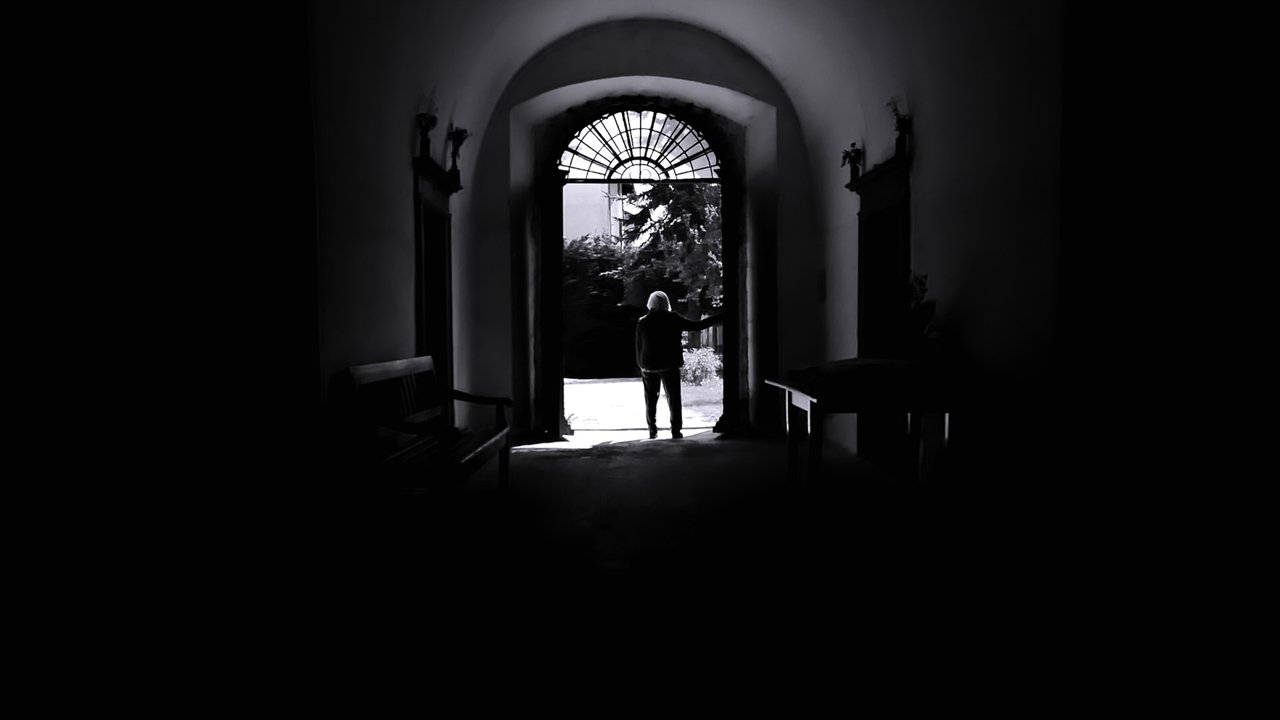 Where the Night Stands Still Movie Screenshot 5