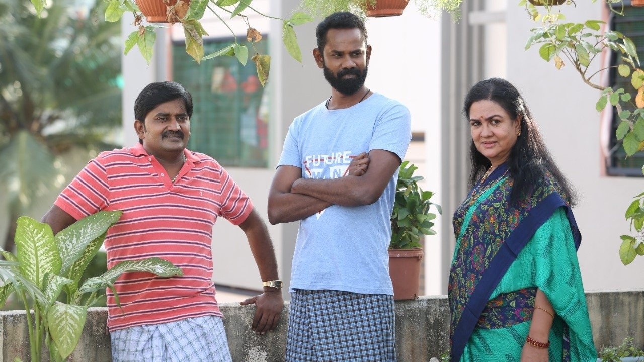 Yaanai Mugathaan Movie Screenshot 2