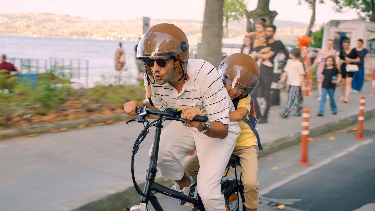 In Good Hands 2 Movie Screenshot 2