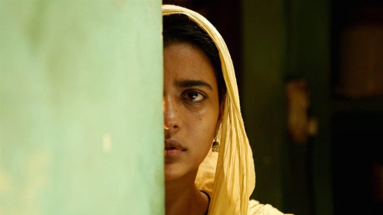 Farhana Movie Screenshot 5