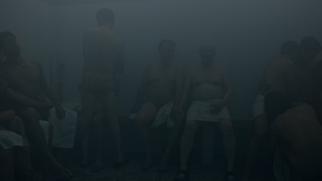 Salón Rojo Movie Screenshot 2