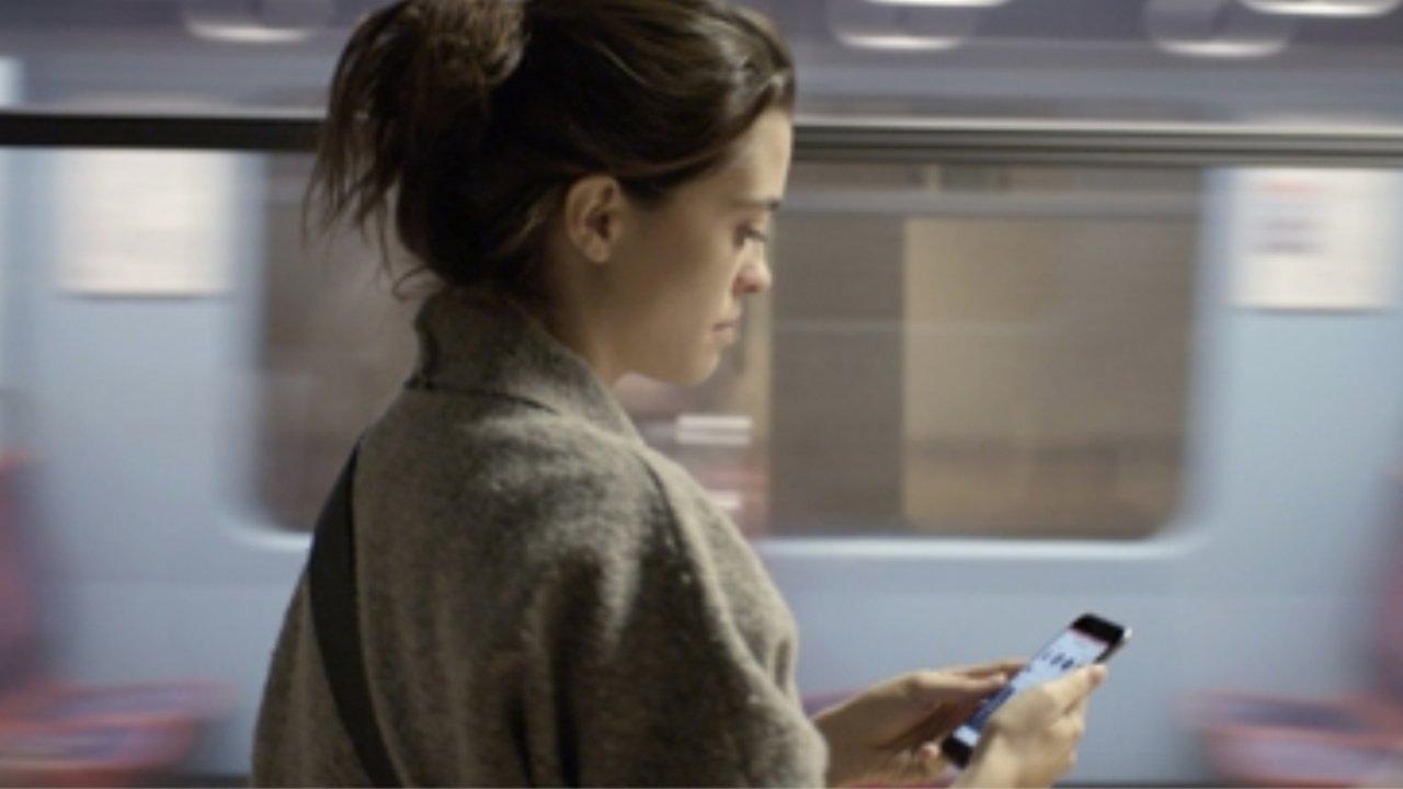 Crooked Lines Movie Screenshot 2