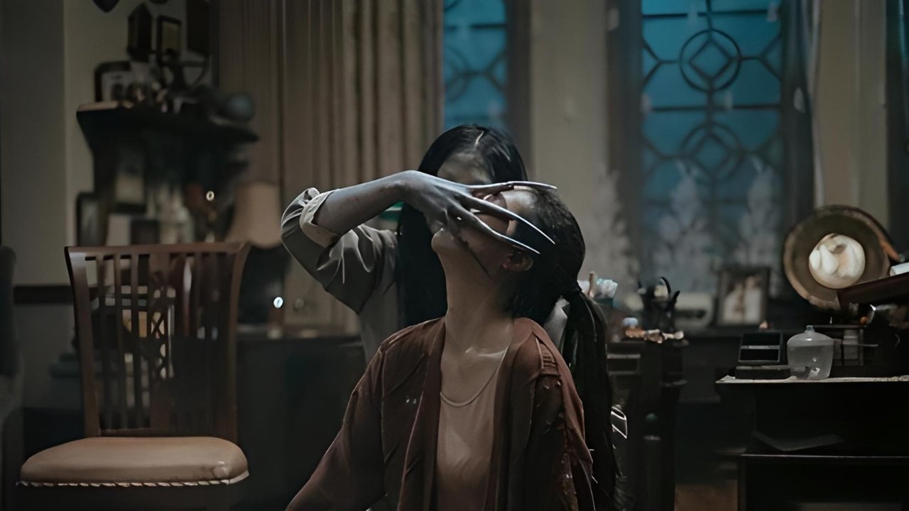 Asih 2 Movie Screenshot 2