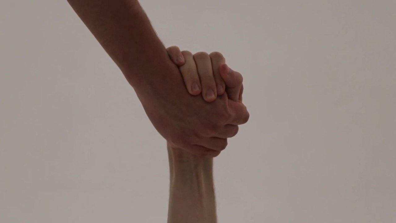 Two Brothers Movie Screenshot 5