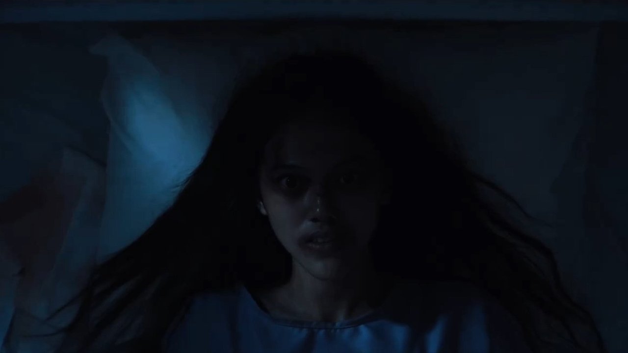 Utusan Iblis: Dia Yang Berada di Antara Kita Movie Screenshot 1