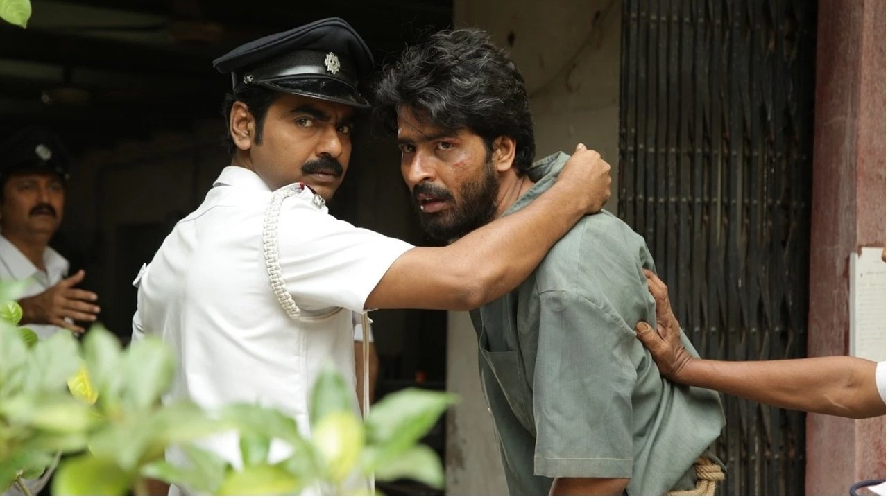 Dhananjoy Movie Screenshot 1