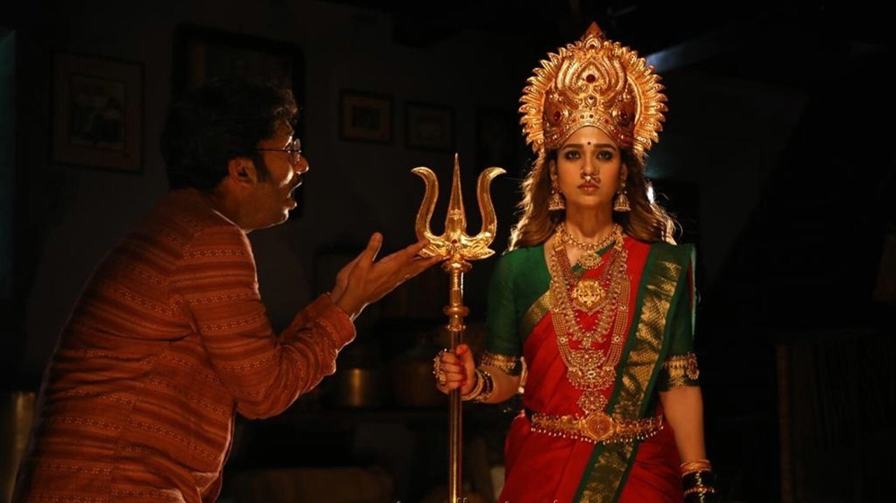 Mookuthi Amman Movie Screenshot 4