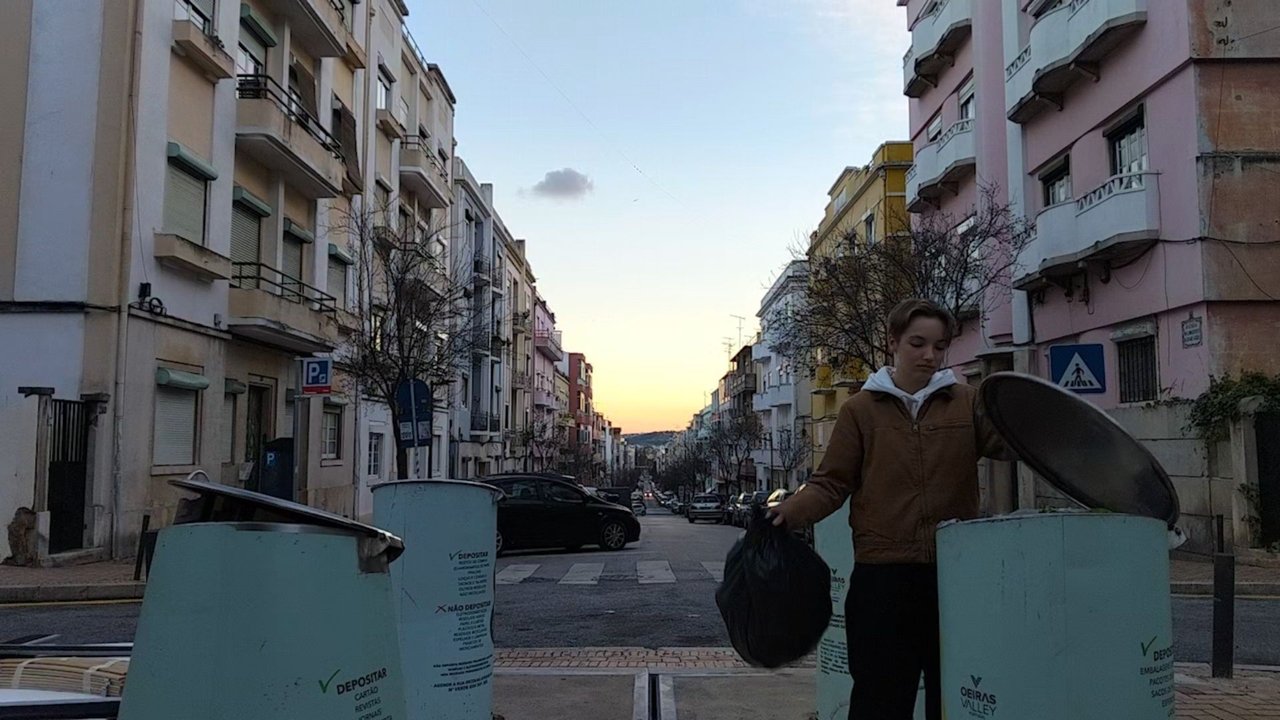 Changes Movie Screenshot 2