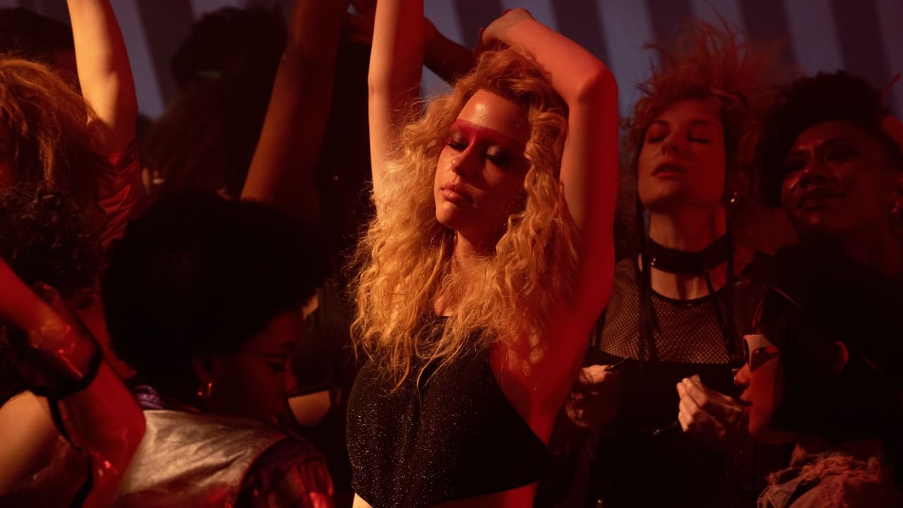 MaXXXine Movie Screenshot 1