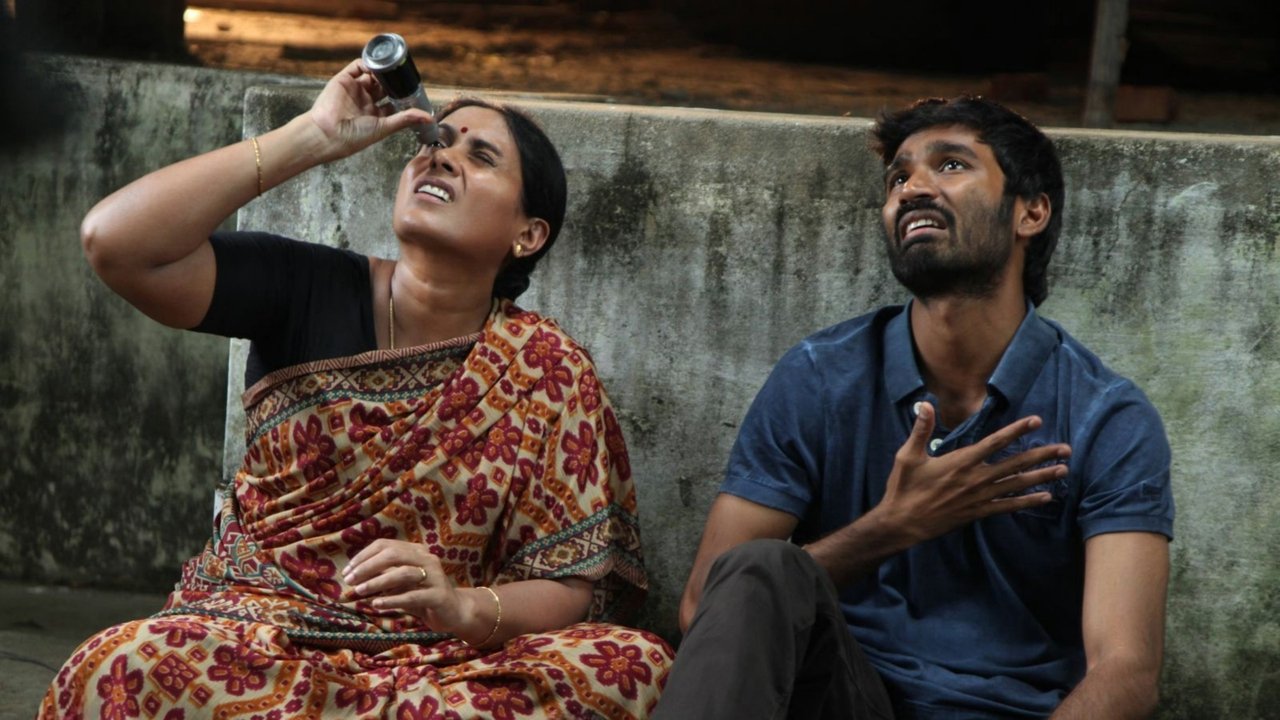 Velaiyilla Pattathari Movie Screenshot 5
