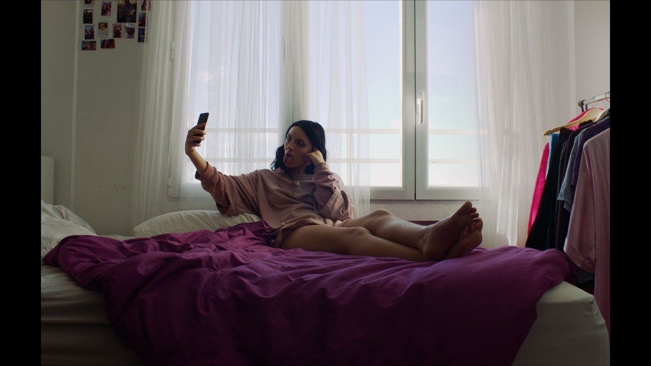 Cleo Is Coming Over Tonight Movie Screenshot 4