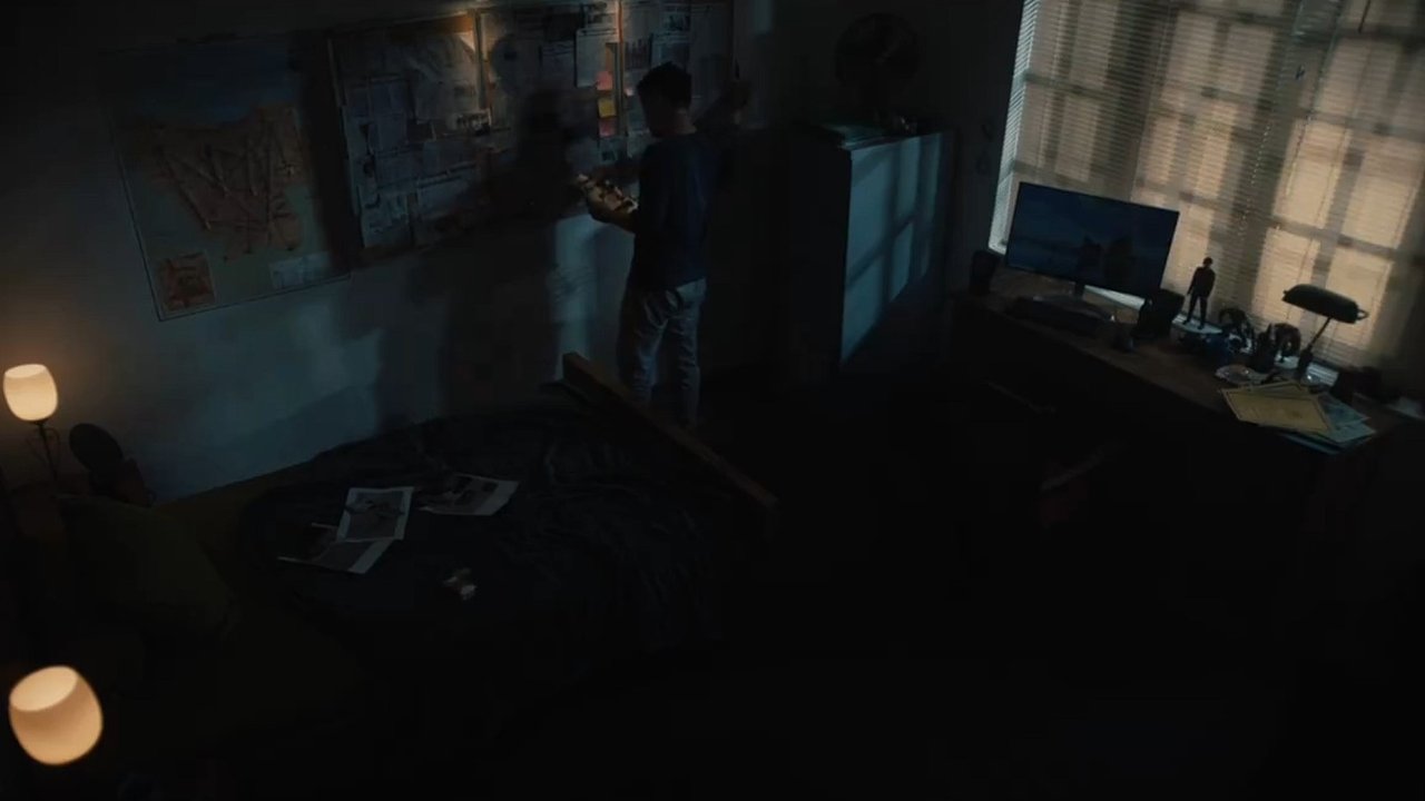 Utusan Iblis: Dia Yang Berada di Antara Kita Movie Screenshot 3