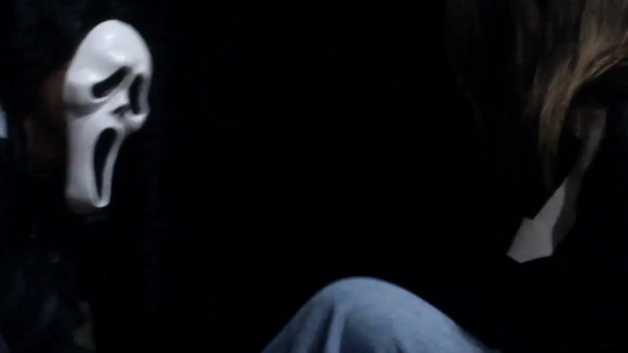 Scream Movie Screenshot 1